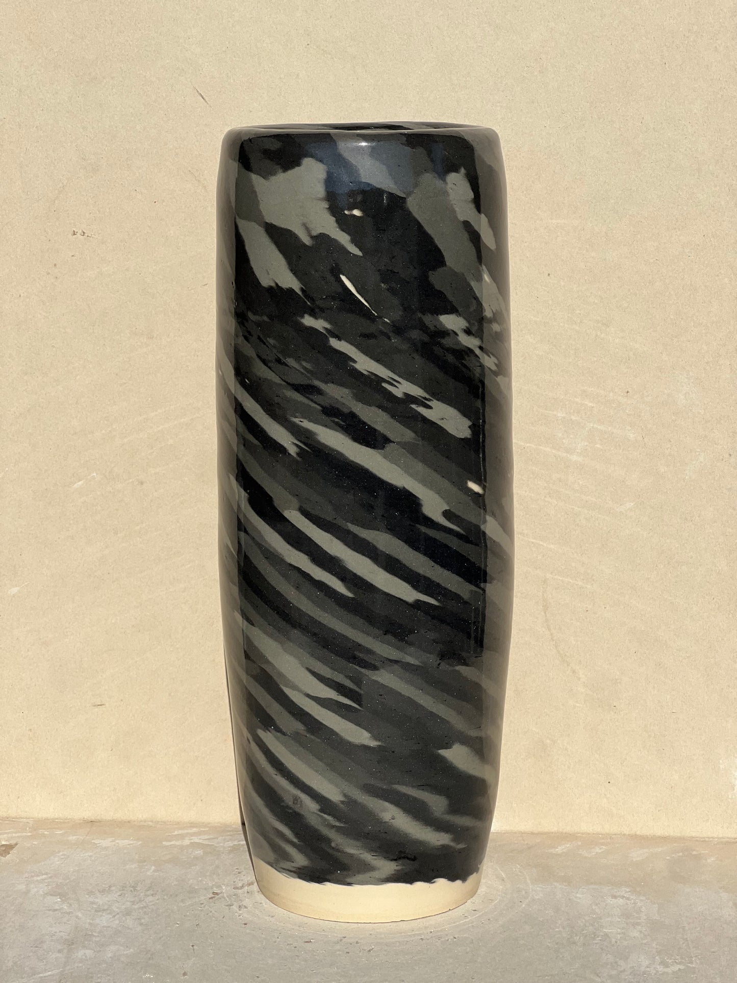 Black Gradient Nerikomi Vase