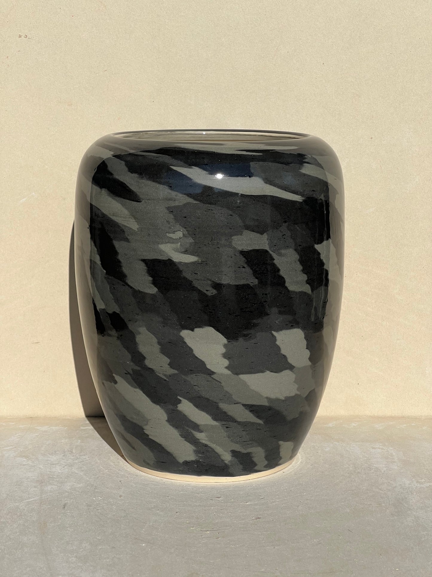 Black Gradient Nerikomi Vase