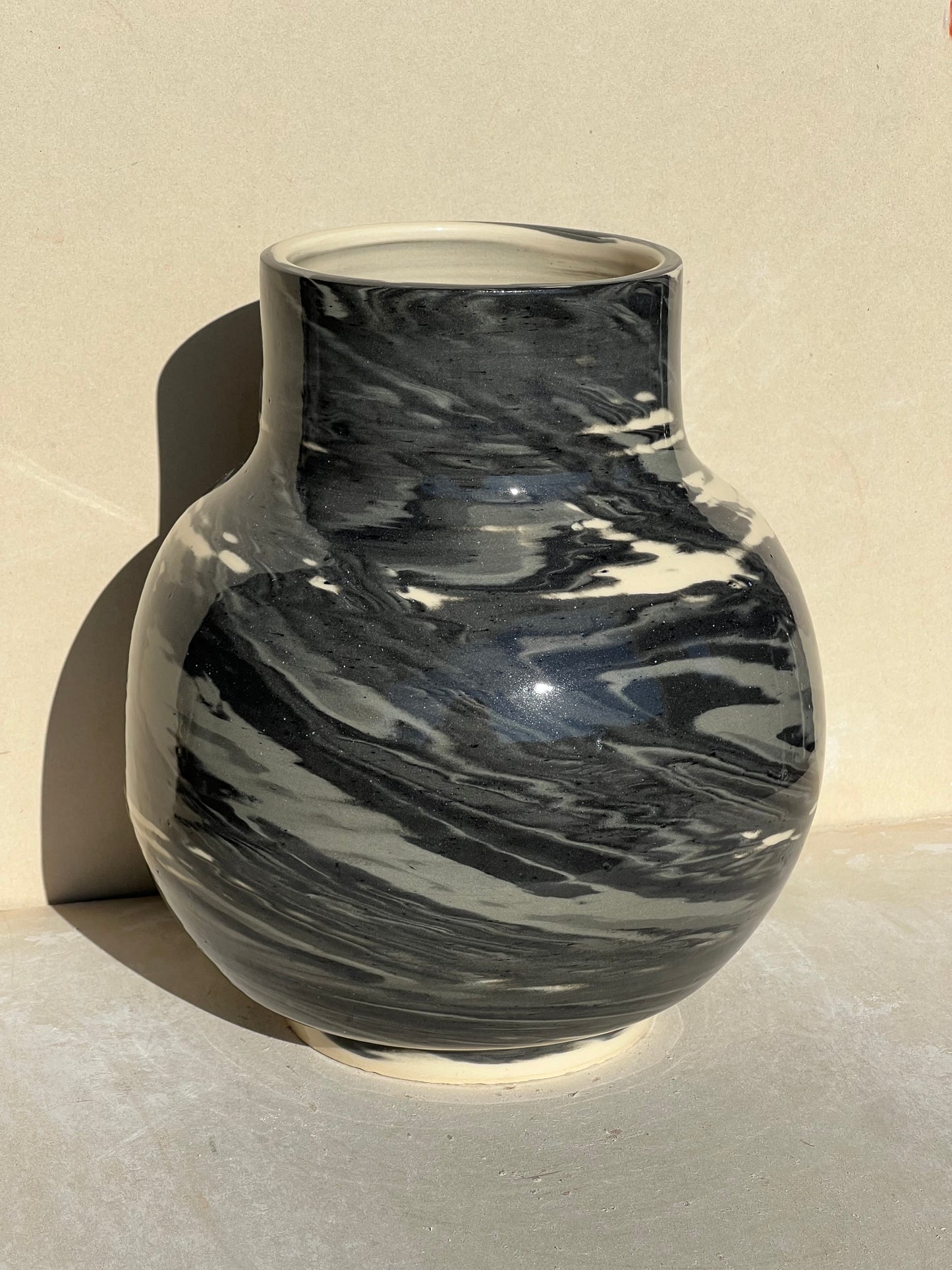 Black Gradient Nerikomi Vase