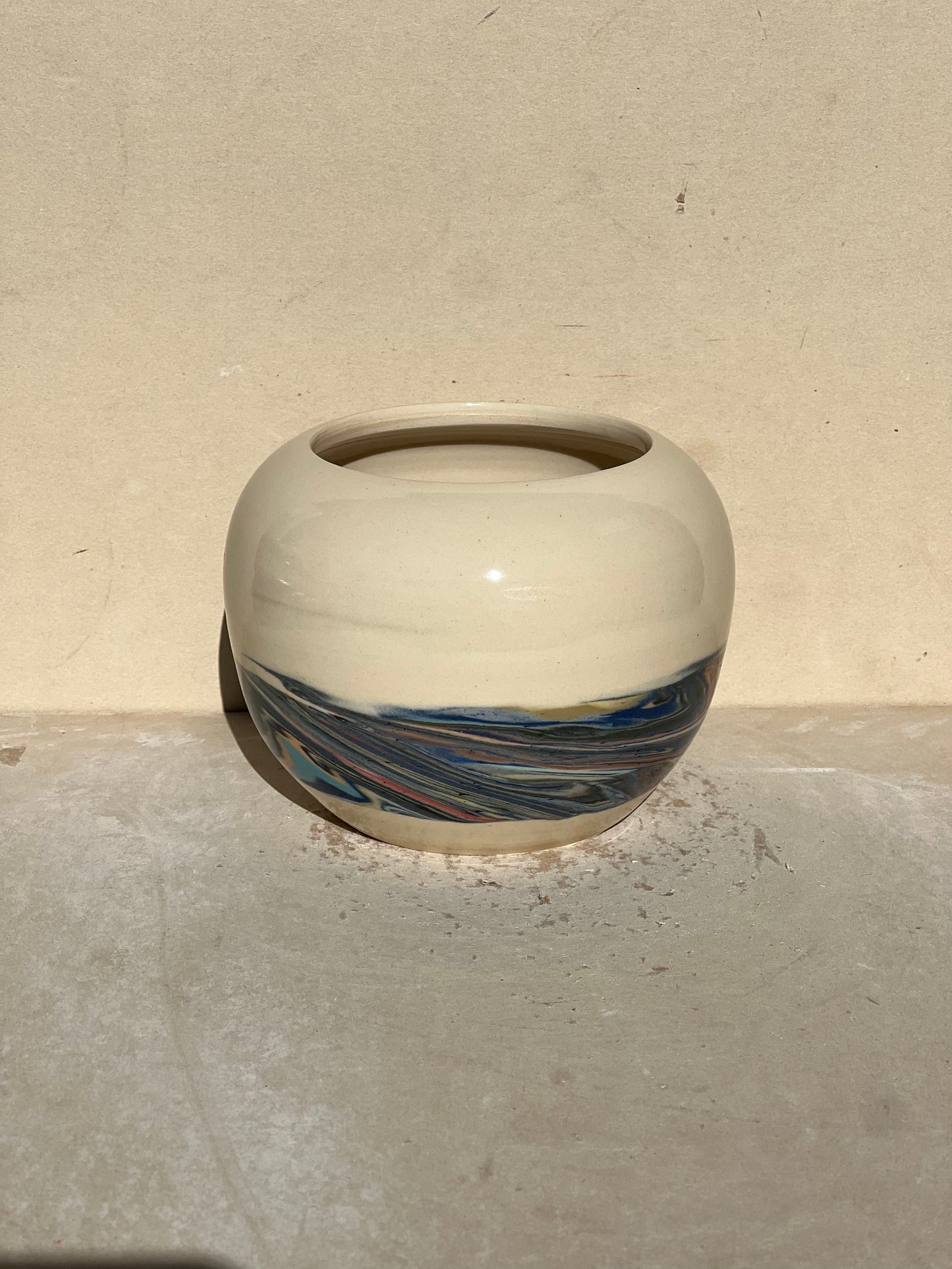 Marbled 23 Color Vase