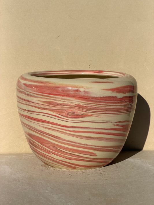 Reds Twist up Vase