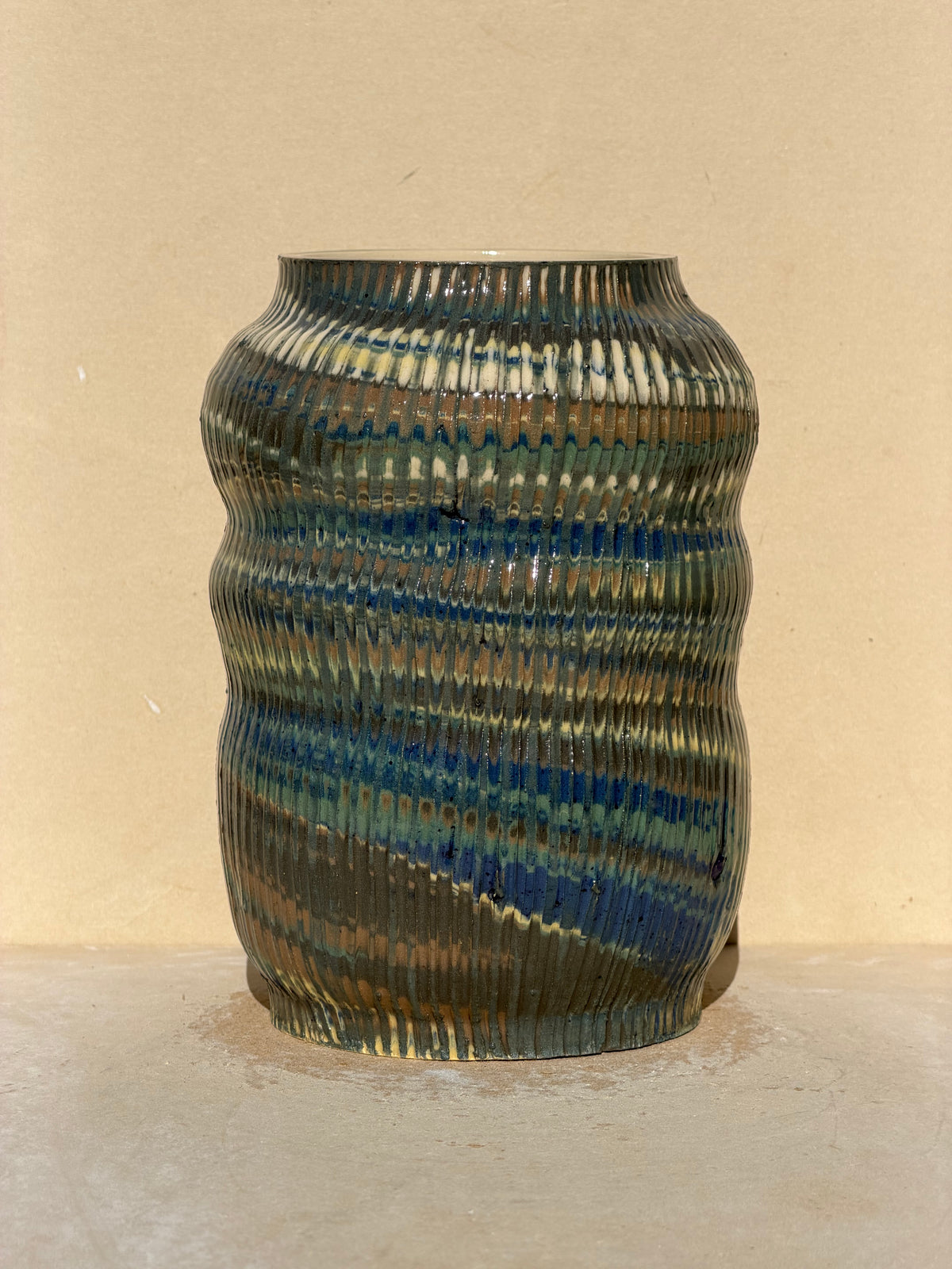 Textured Marbled Vase – Sunrise Ceramics