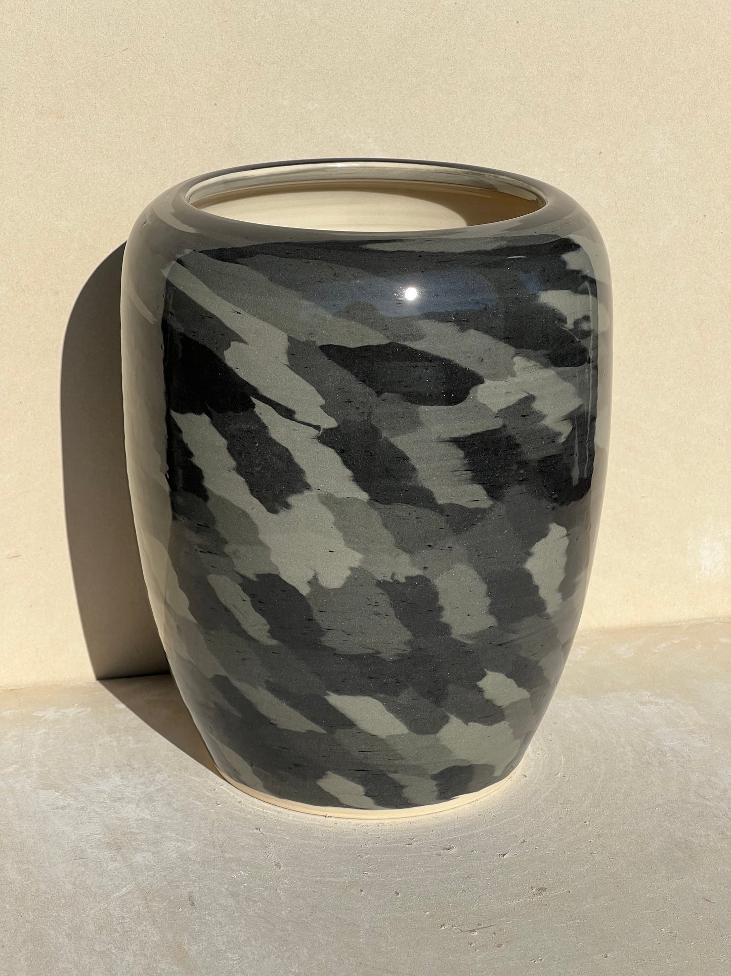 Black Gradient Nerikomi Vase