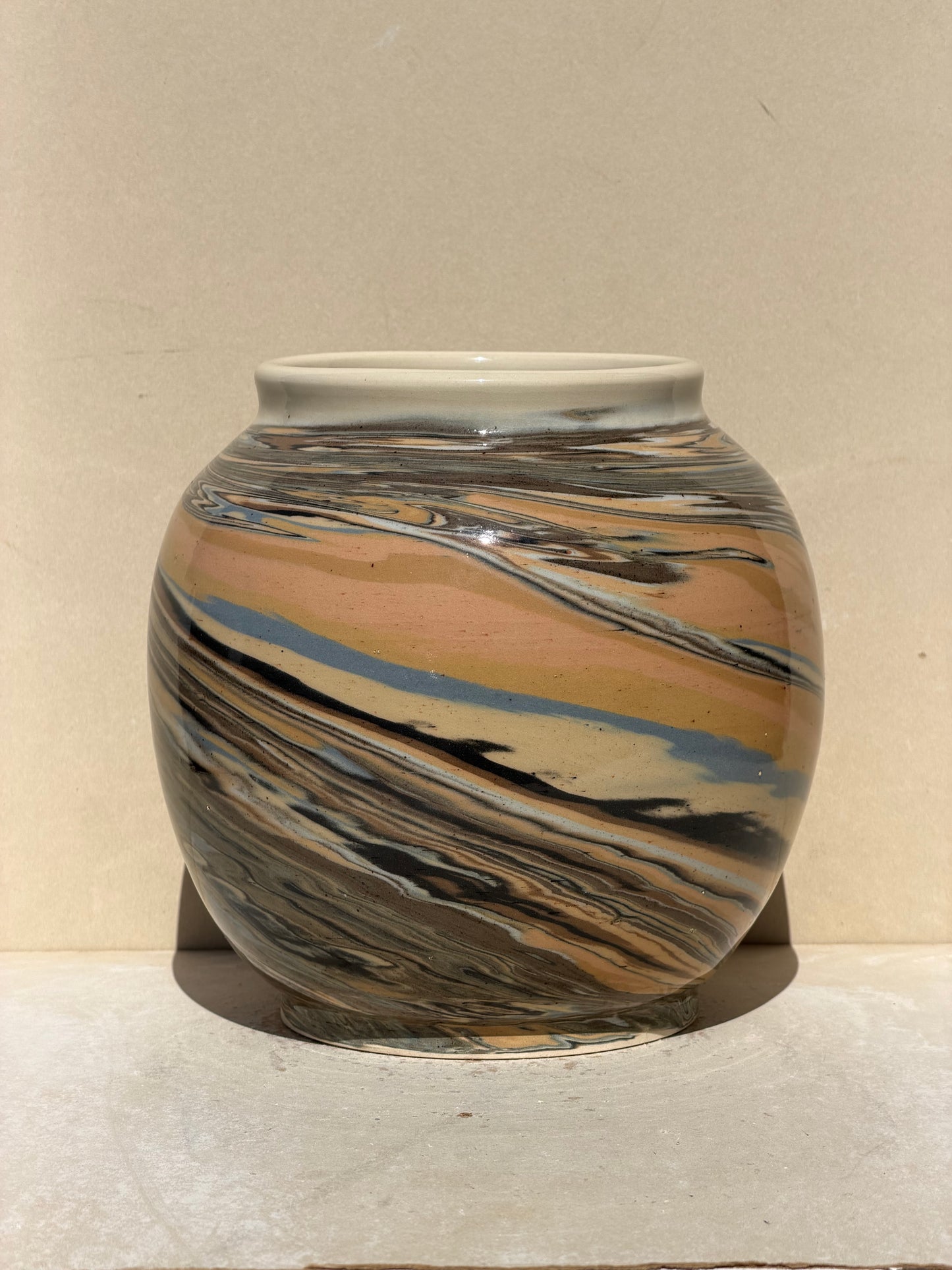 Neutral Vase