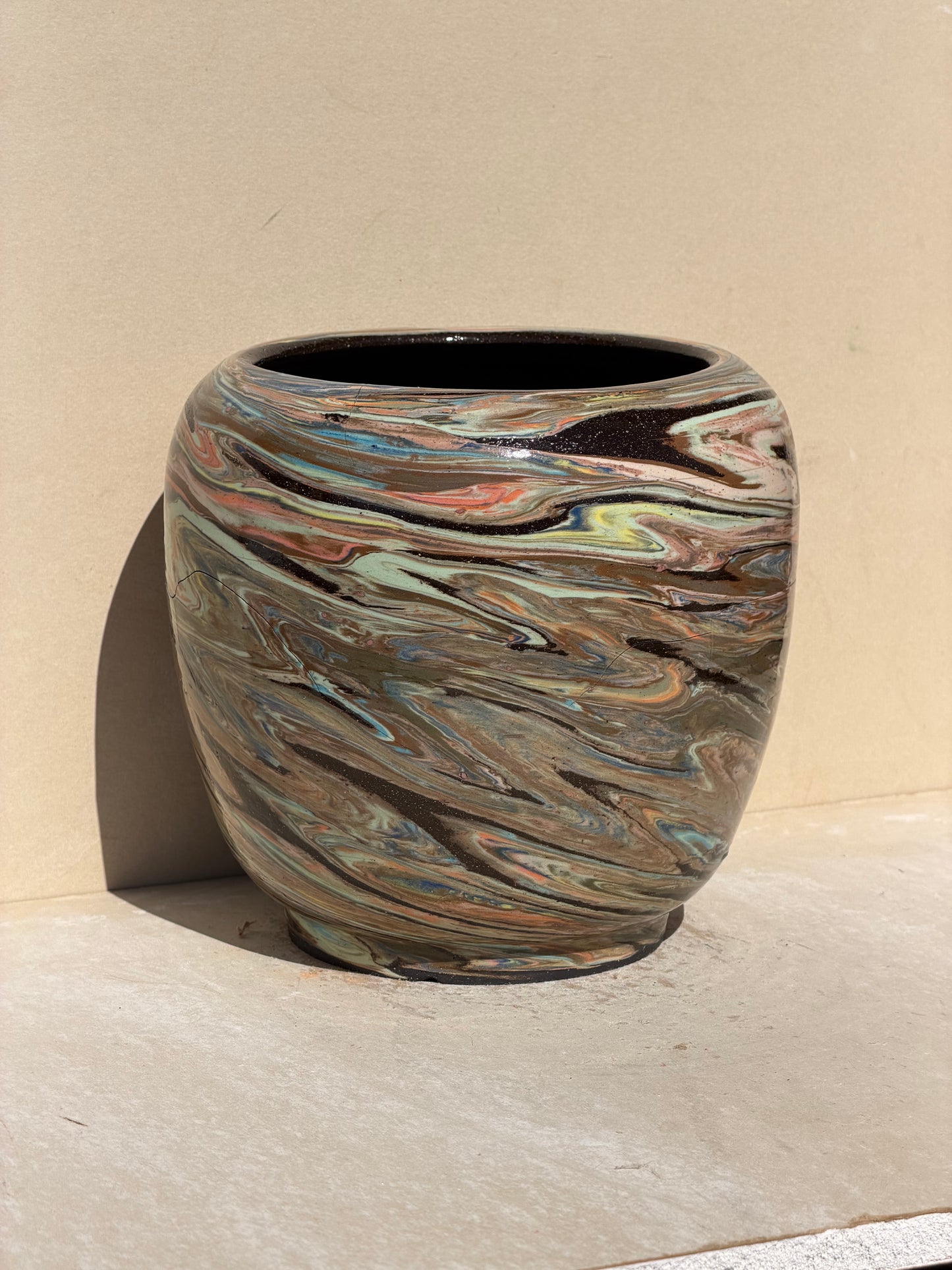 Color Twist Up Brown Vase