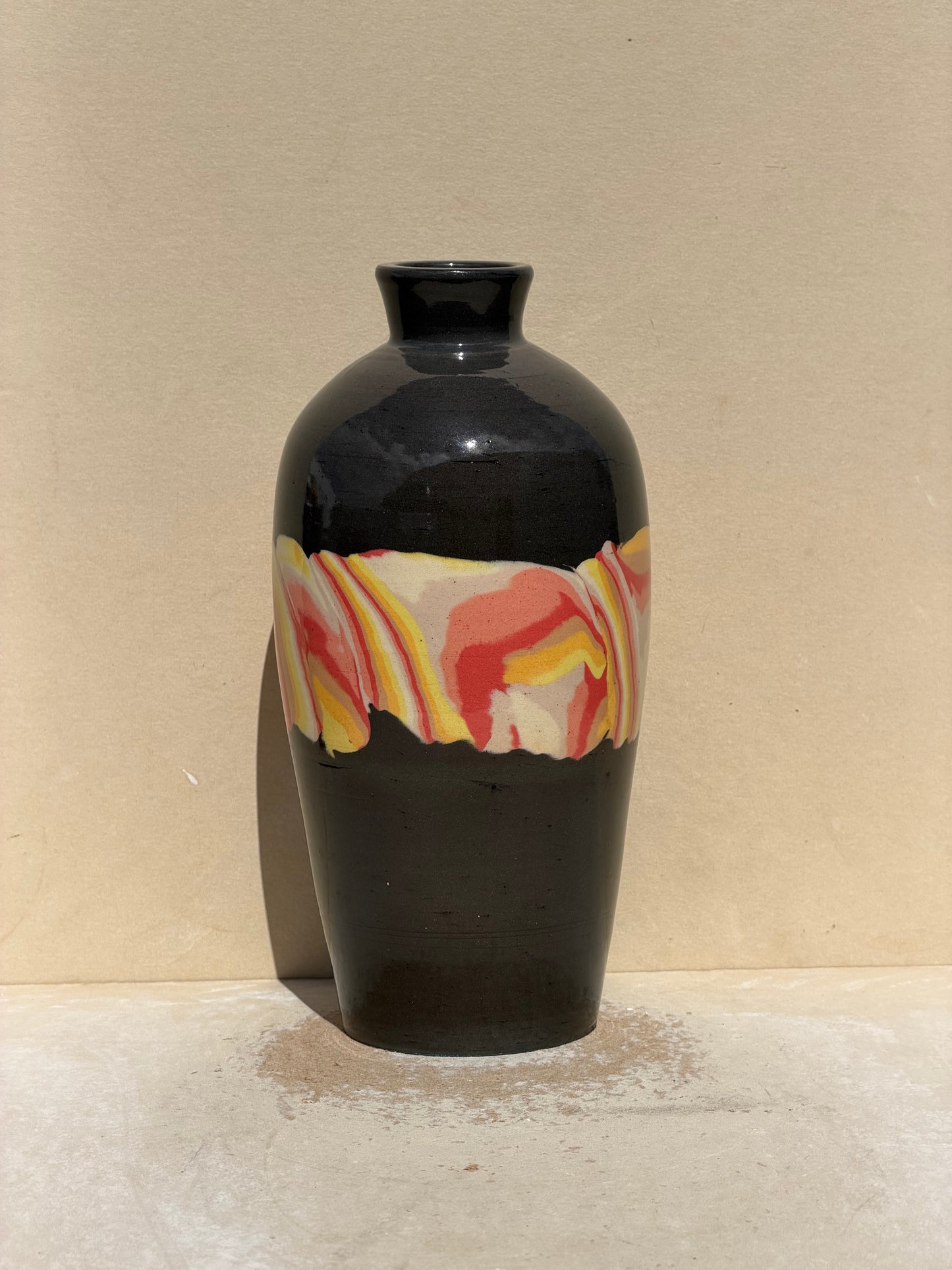 Black Nerikomi Band Bottle
