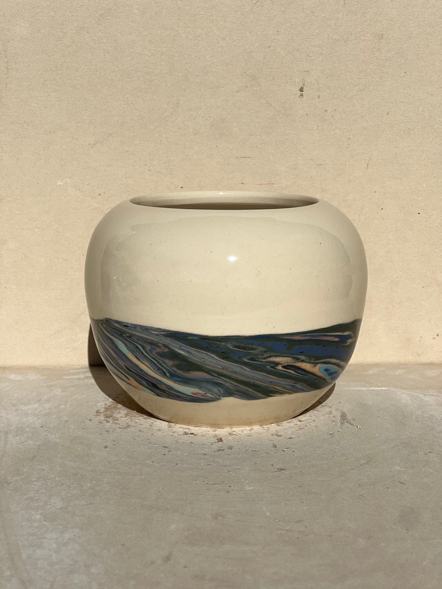 Marbled 23 Color Vase
