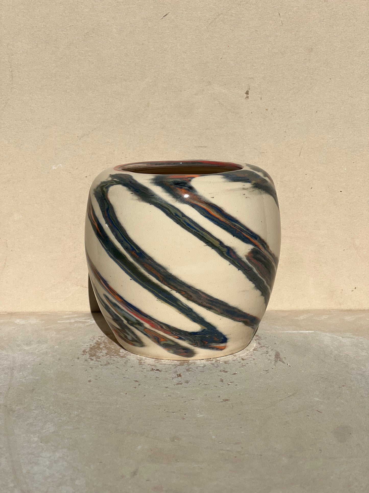 Marbled 23 Color Vase