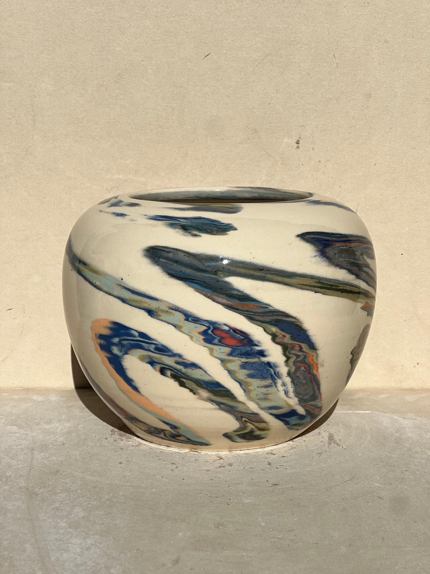 Marbled 23 Color Vase