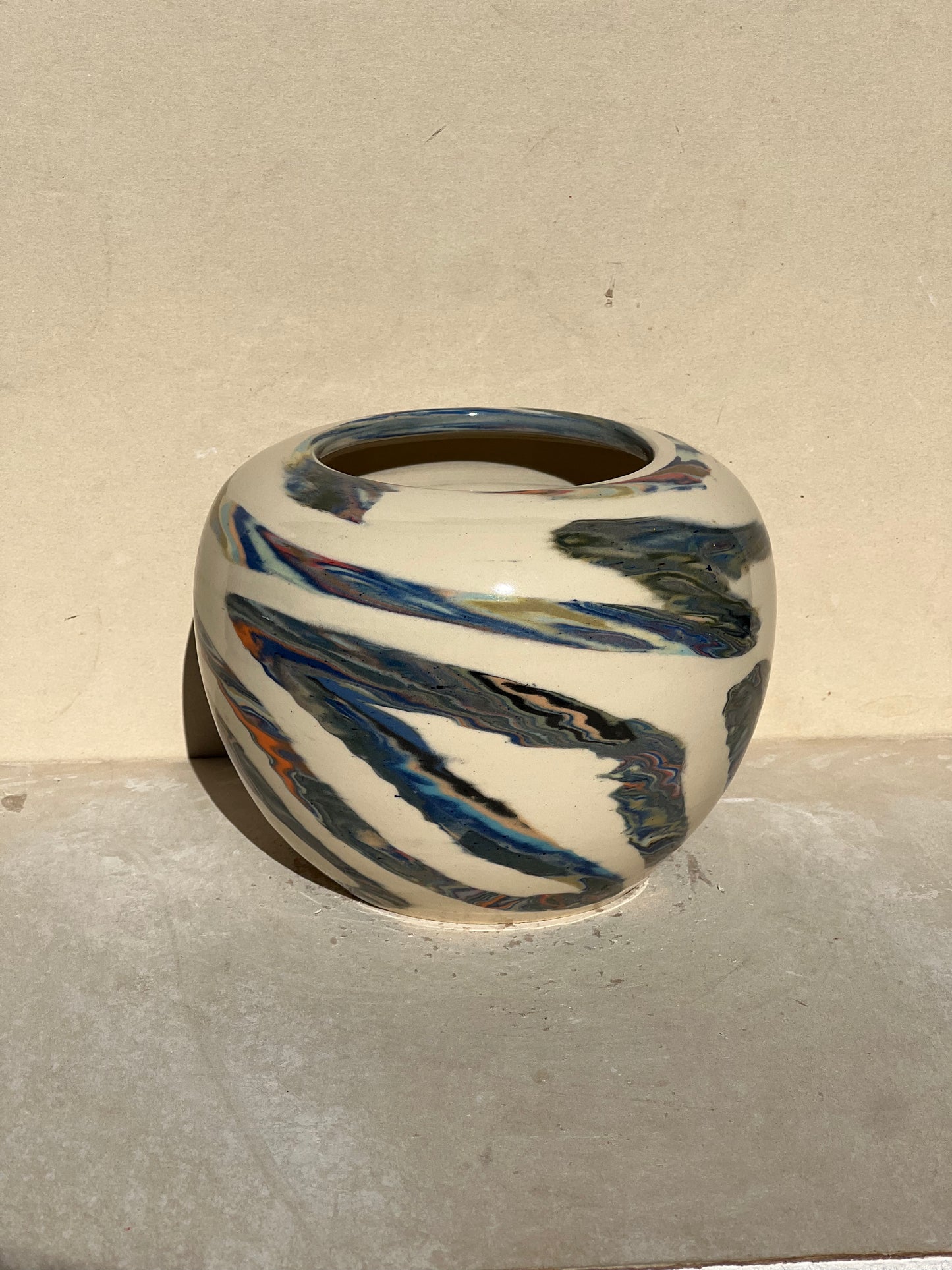 Marbled 23 Color Vase